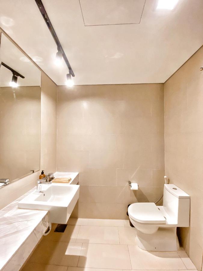 Straits Suite By C Homestay Malacca Ngoại thất bức ảnh