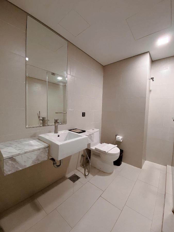 Straits Suite By C Homestay Malacca Ngoại thất bức ảnh