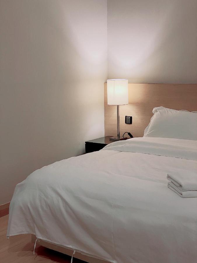 Straits Suite By C Homestay Malacca Ngoại thất bức ảnh