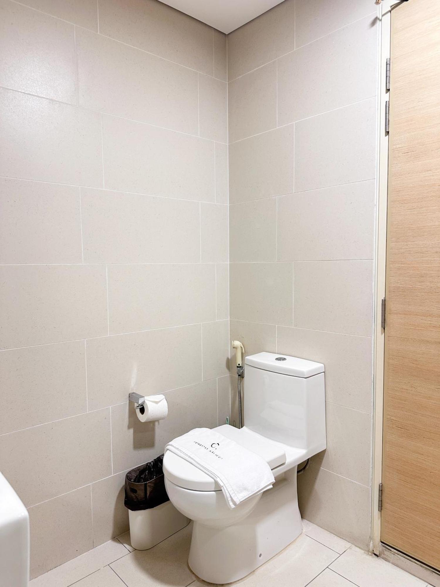 Straits Suite By C Homestay Malacca Ngoại thất bức ảnh